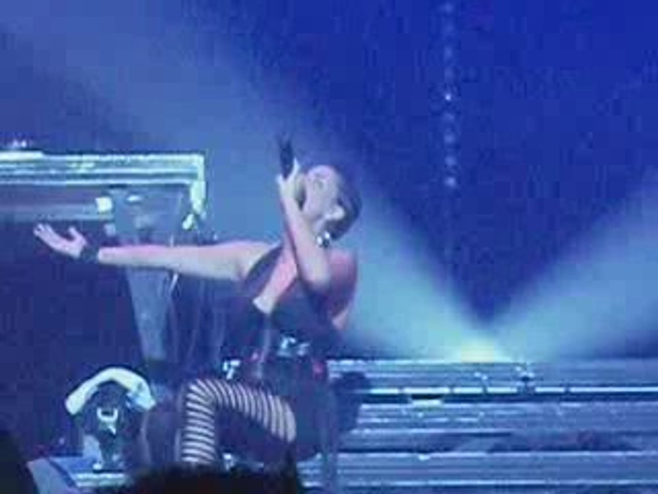 SHERYFA LUNA - Atmosphère Tour - Evreux le 15 Octobre 2009