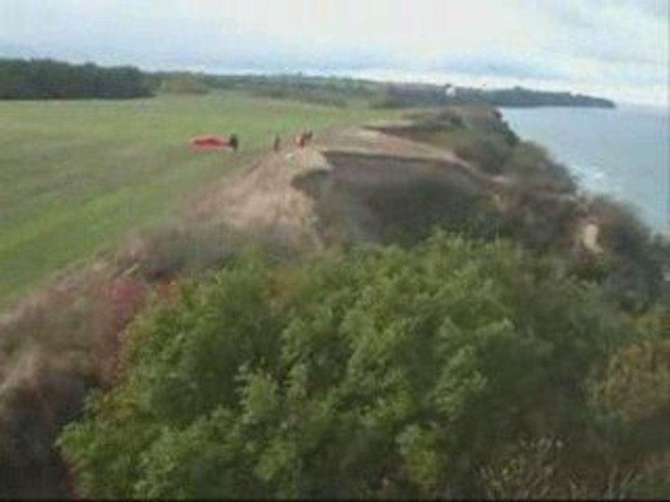 Gleitschirm an der Kante und im Baum 18.10.09