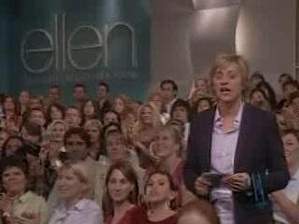 Christina aguilera [beautiful in Ellen]