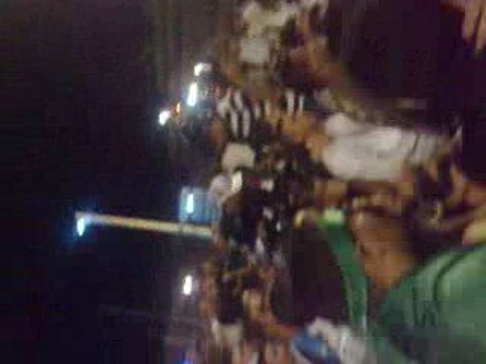 Algérie 1 Zambie 0  à Marseille Vieux port 07092009 045