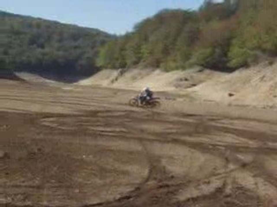 KaRa enduro tout en dérapage
