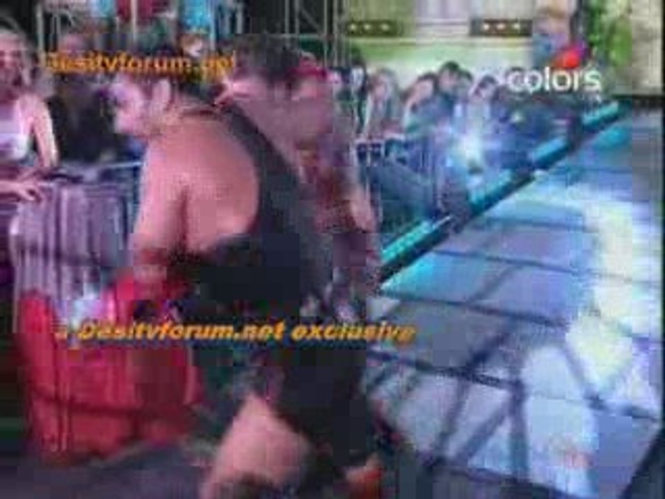 100% - De Dhana Dhan - 25th October 09 Pt3