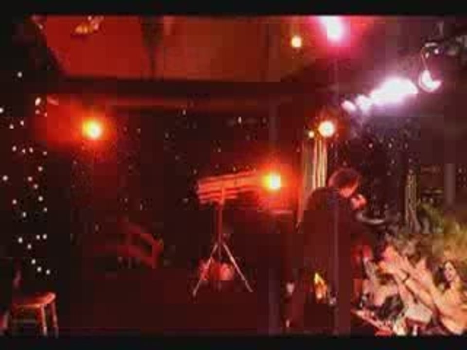 AA-ATOM JONES TRIBUTE ACT & LOOKALIKE TOM JONES TRIBUTE ACT