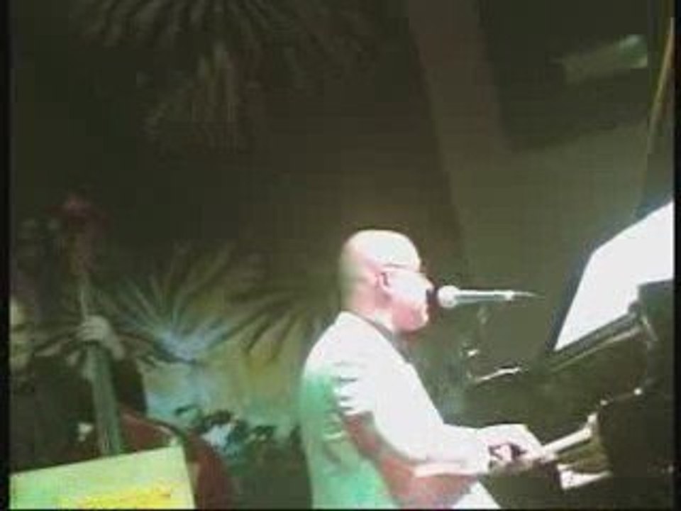 "Dear Frank" Italian Crooner Larry Franco & Little Big Band