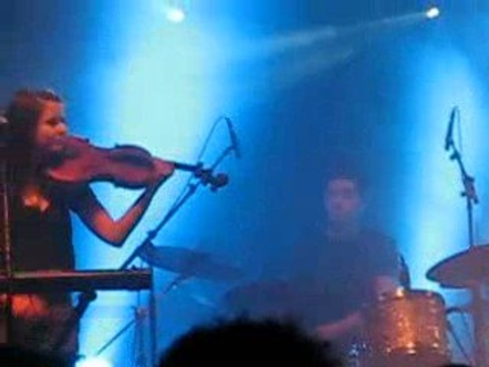 Coeur De Pirate - Comme Des Enfants - Live Rouen