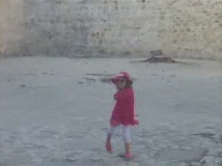 Маги танцува в Замъка Сао Жорж