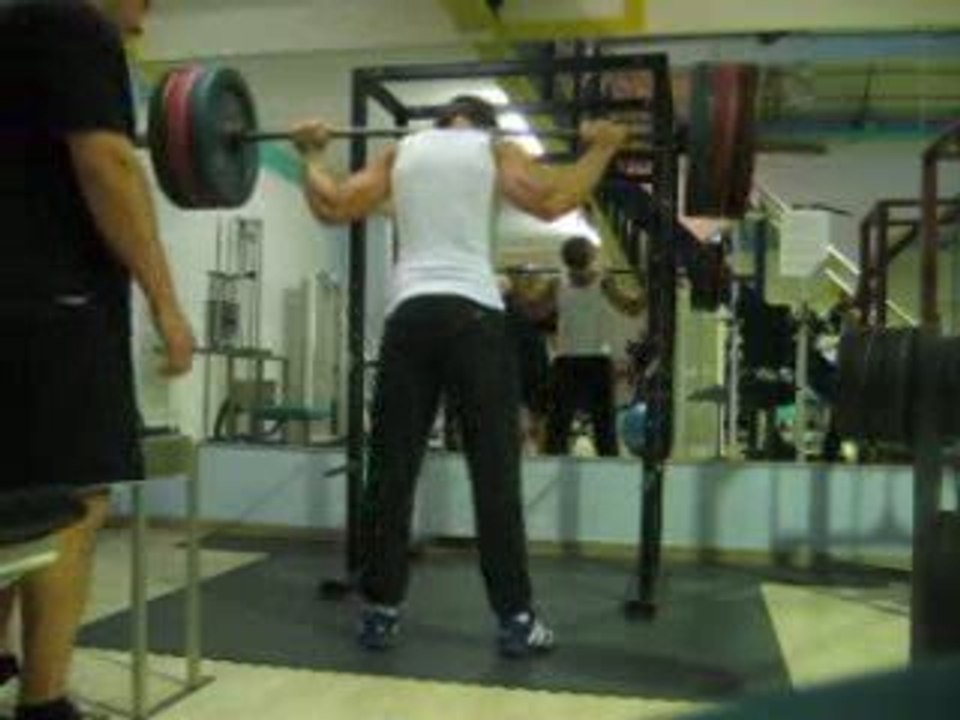Yeut @ squat - 160kilos
