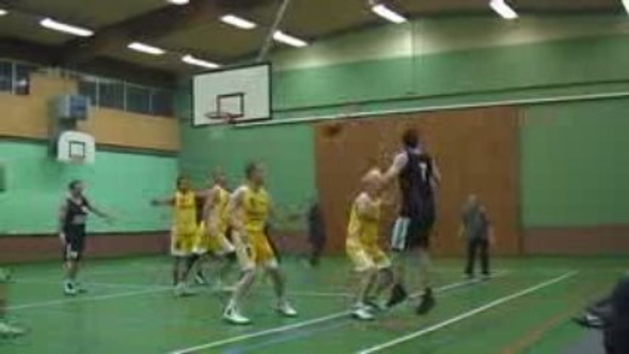 Match Auzances 1er quart temps