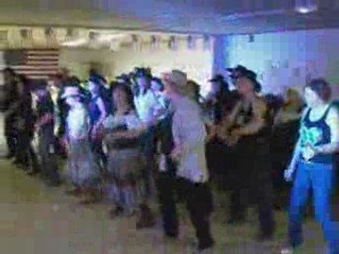 Les NASHVILLE COUNTRY DANCERS au bal d'Audruicq le 10 oct 09