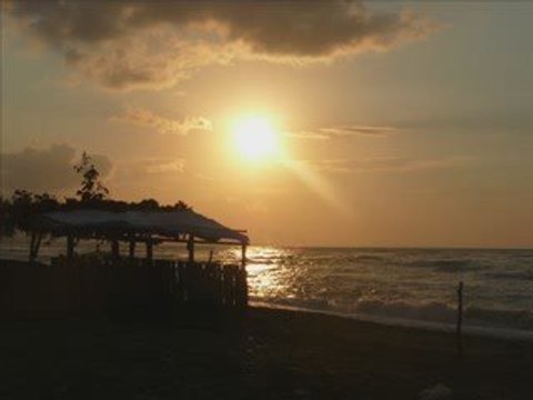 Ezginin Günlüğü - Seni Düşünmek Güzel Şey..