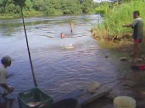 PESCARIA DE DOURADO NO RIO SANTA MARIA DA VITORIA NA BAIHA