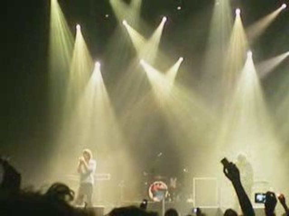 Everything is everything - Phoenix - Live