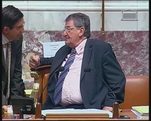 Loi pénitentiaire - art 518 fouilles corporelles - 17-10-09