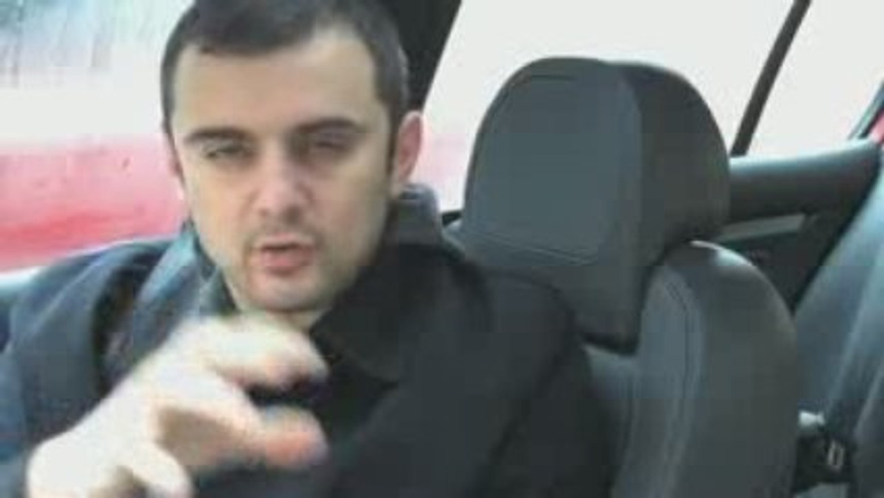 Crush It!-Gary Vaynerchuk sings Social Media! 1of2