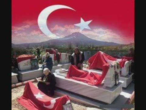 Sedat Uçan,şehitler ölmez, ilahi.cc