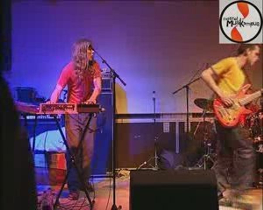 MusiKampus 2 - SIMS, L'amour du risque