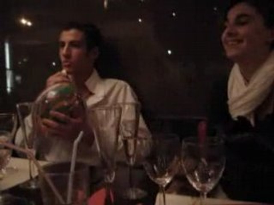 helium2