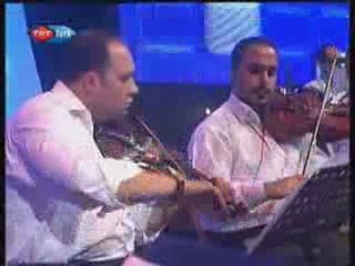 Ozgur  Eren - Colun  Ortas  nda  Gulleri  Al n