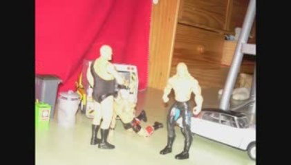 Zack Ryder vs Santino Marella:  parking lost brawl