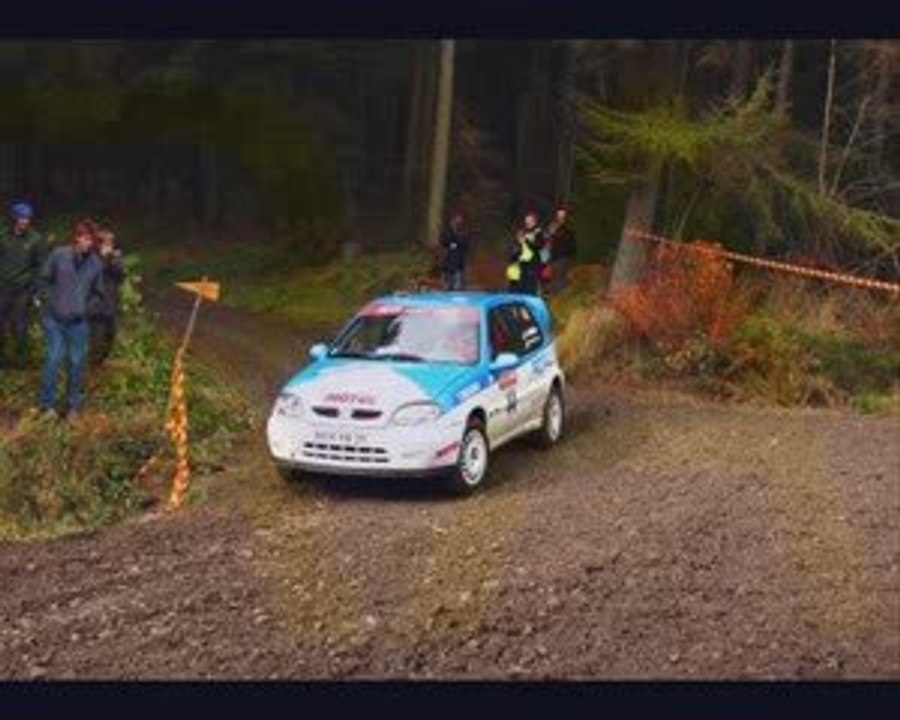 Caméra embarquée au Cambrian rally (Fouques/Laborderie) 2