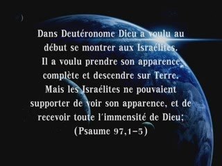 HD / Dieu est partout en même temps. Et Unique.