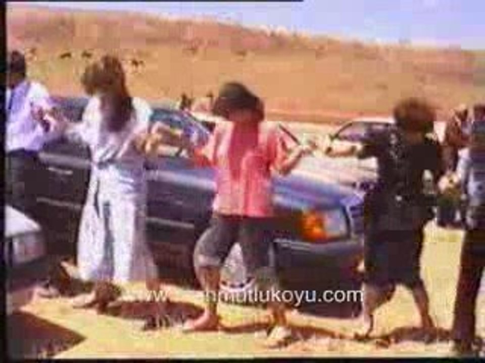 Mustafa & Gulistan Aydogdu Dügün 1993 - 17 Hamanda Halay