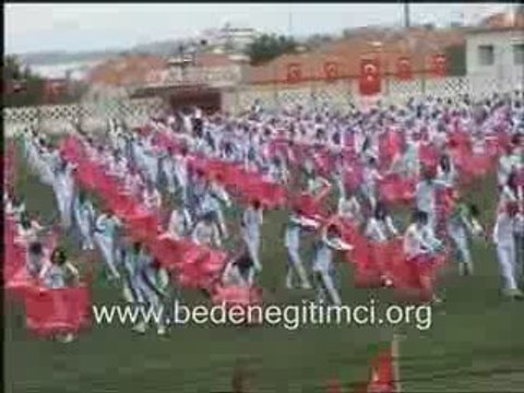 19 Mayıs Ayvalık Karma Gösteri Grubu Hareketleri