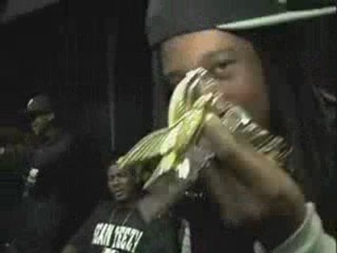 Frenchi feat. Sean Teezy - Word Around Town