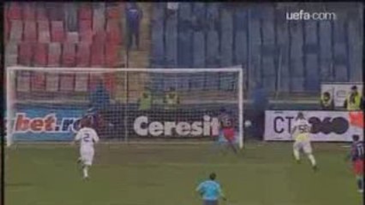 FC Steaua Bucuresti v Fenerbahce SK