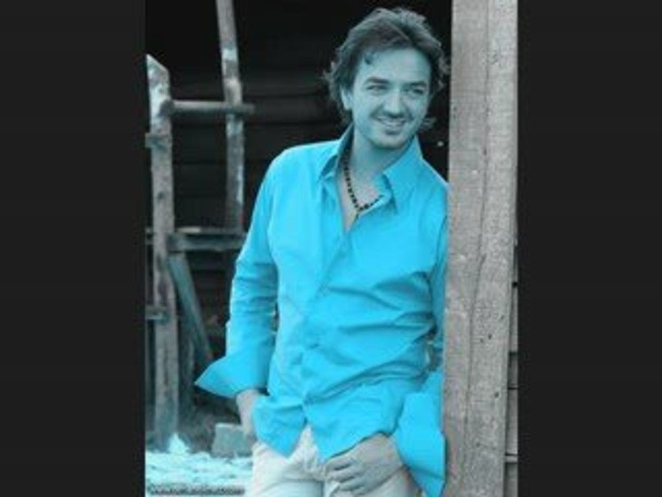 Orhan Ölmez - Seni Seviyorum [Herşeyin Farkındayım  2005]