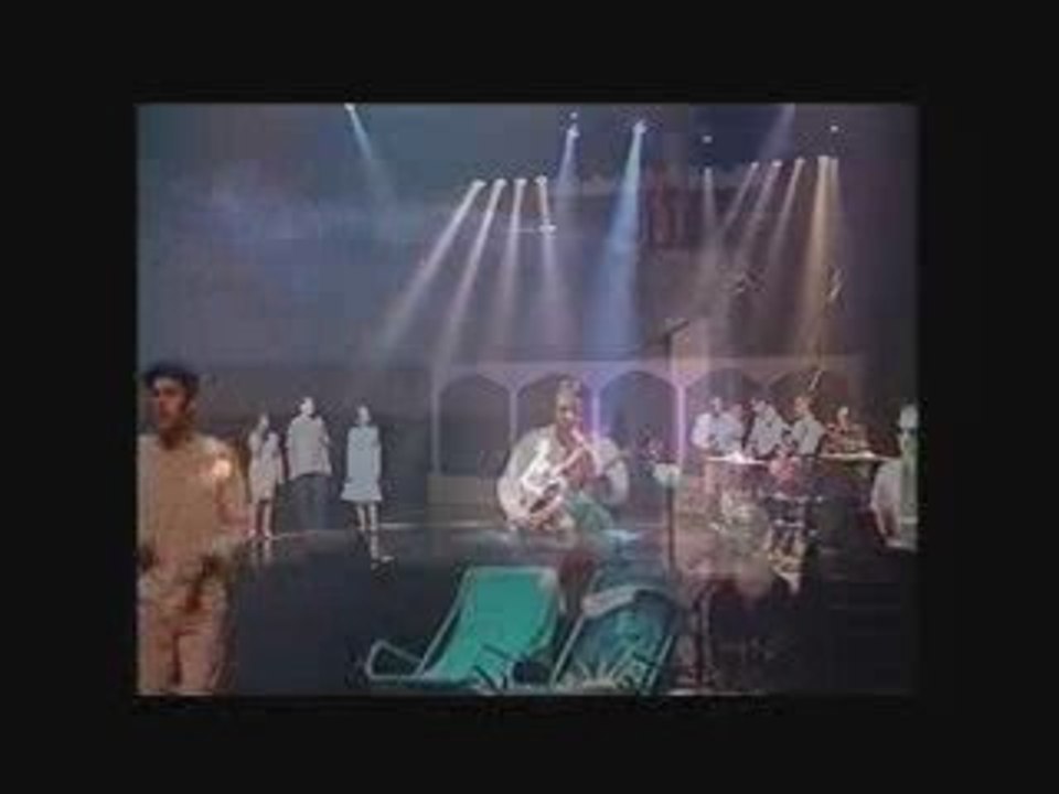 spectacle de variétés TRAIN D'VIE (De GOLDMAN à AZNAVOUR...)