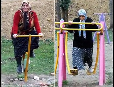 Al Basmadan Donu Var Suya Gider Yolu Var