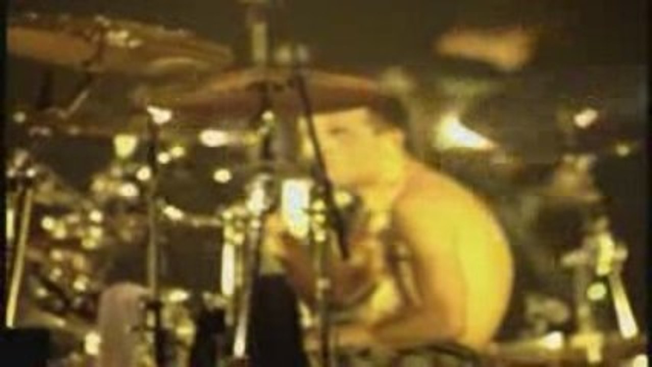Metallica - Power Outage Jam Part 20 of 22 Cunning Stunts