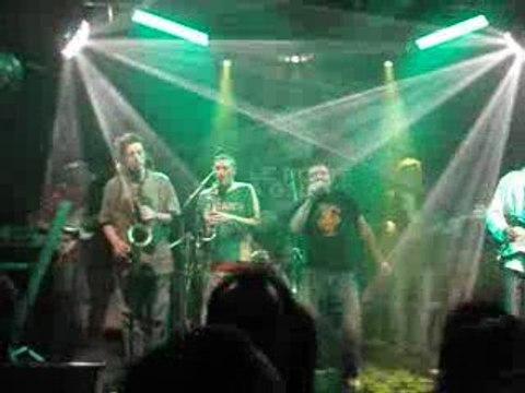 Jo Corbeau & l'ADN Roi des rois , Poste à Galène Marseille