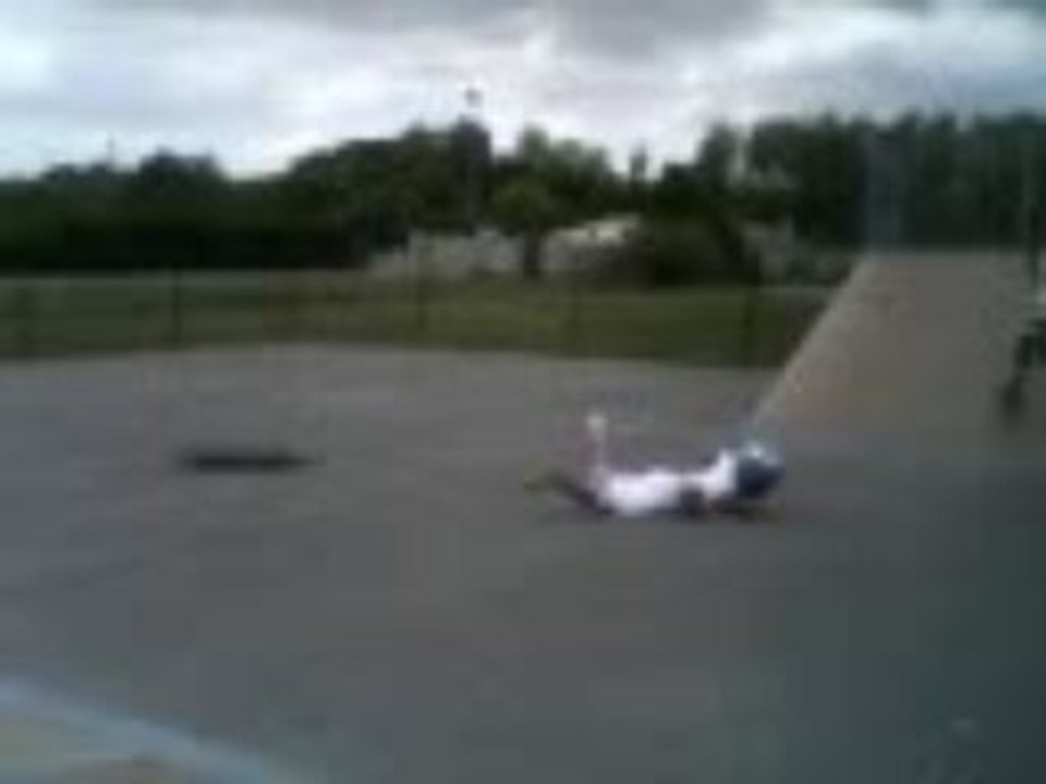 moi gros batard qui balance mon skate