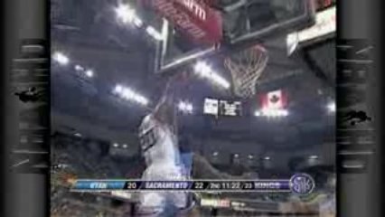 Donte Green takes the lob pass and puts it down with authori