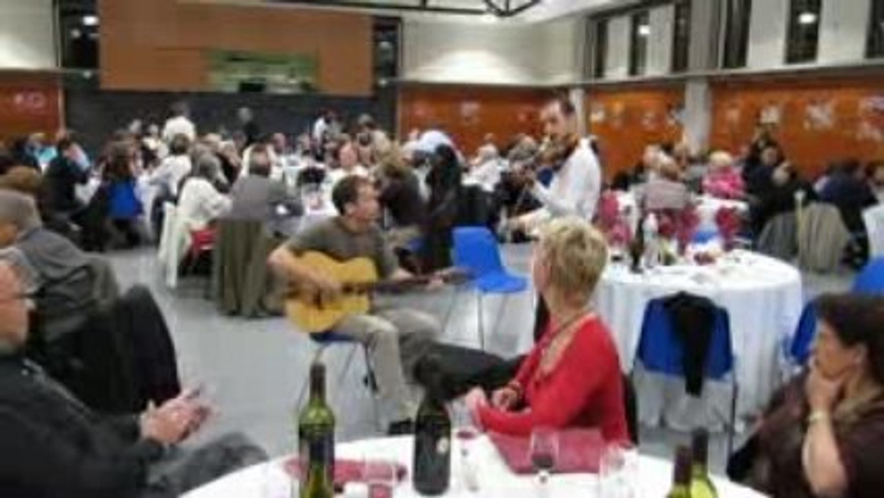 REPAS DES VENDANGES AUX ANGLES 30