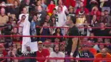 RAW 10/19/09  JILLIAN HALL VS MELINA DIVAS CHAMPIONSHIP