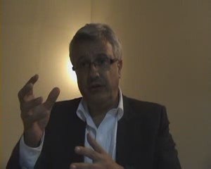 Un Député défend les symboles de la République