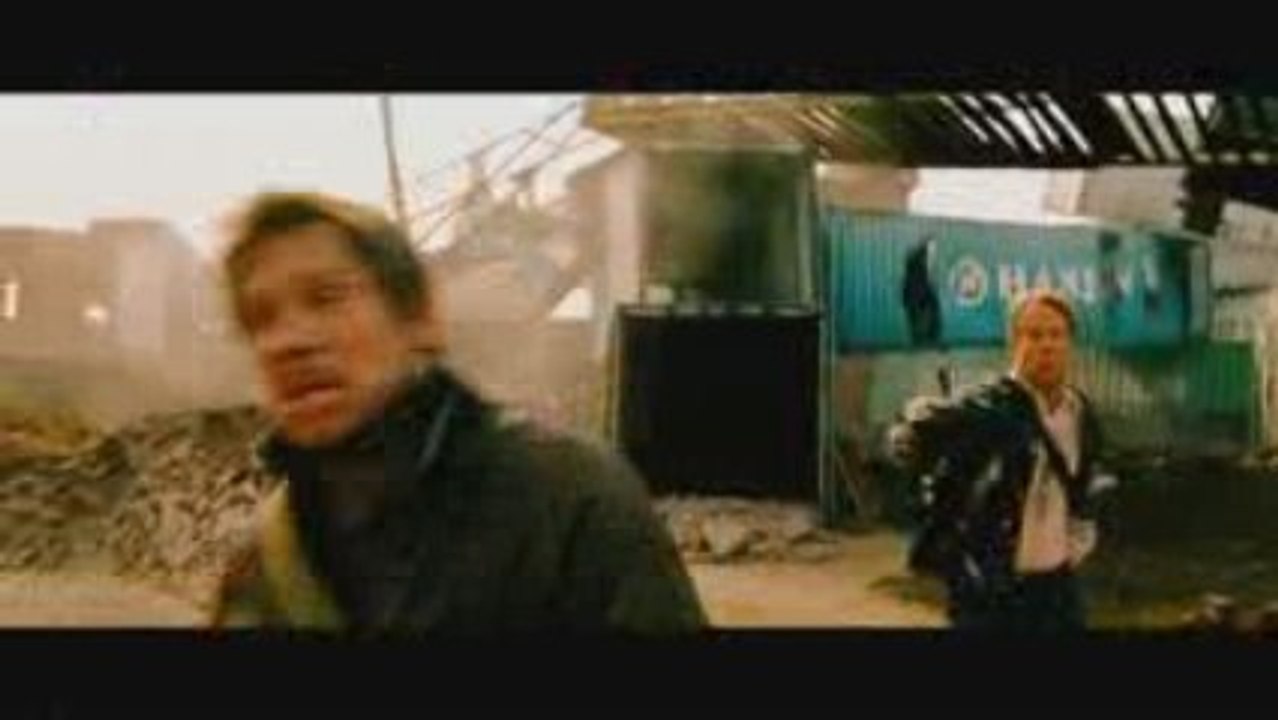 Surrogates - Featurette - Inside Look