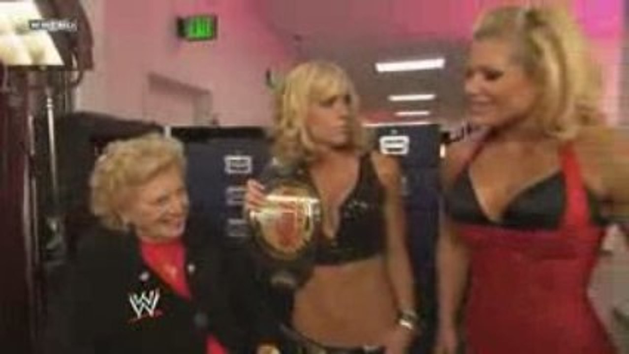 SMACKDOWN 10/23/09 MICKIE JAMES BACKSTAGE SEGMENT