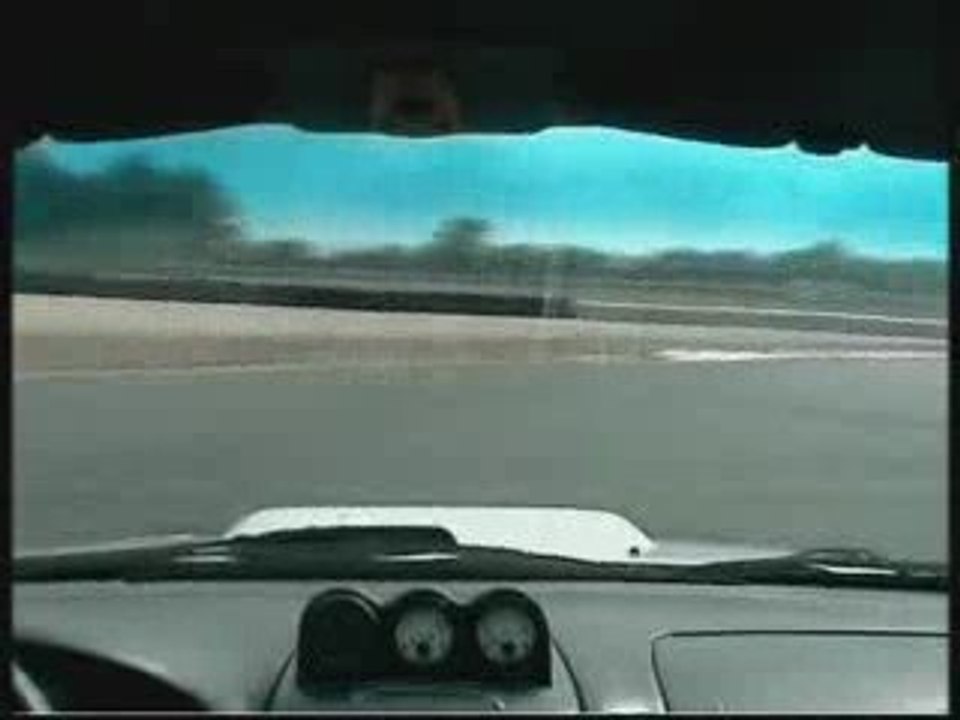 Drift sur le circuit du Val de Vienne en Subaru Impreza GT