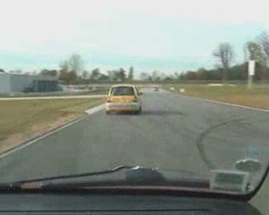 Séance Circuit Chenevières 2008 Clio RS