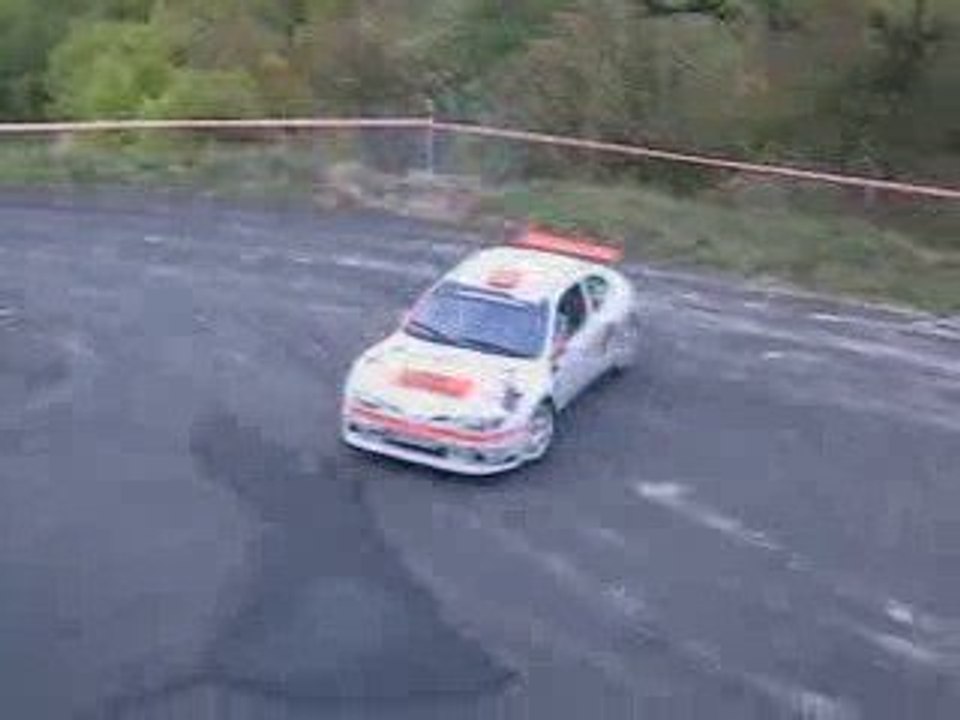 beau passage megane coupé rallye de la caillette 2009