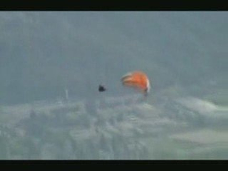 Skydiver does the unthinkable