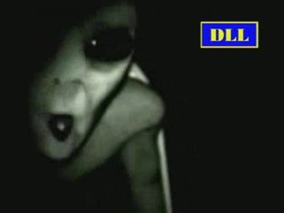 CAPTIVE GRAY ALIEN - TRUE FILM Video