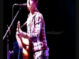 Nothing Ever Hurt Like You @ L'Olympia - James Morrison