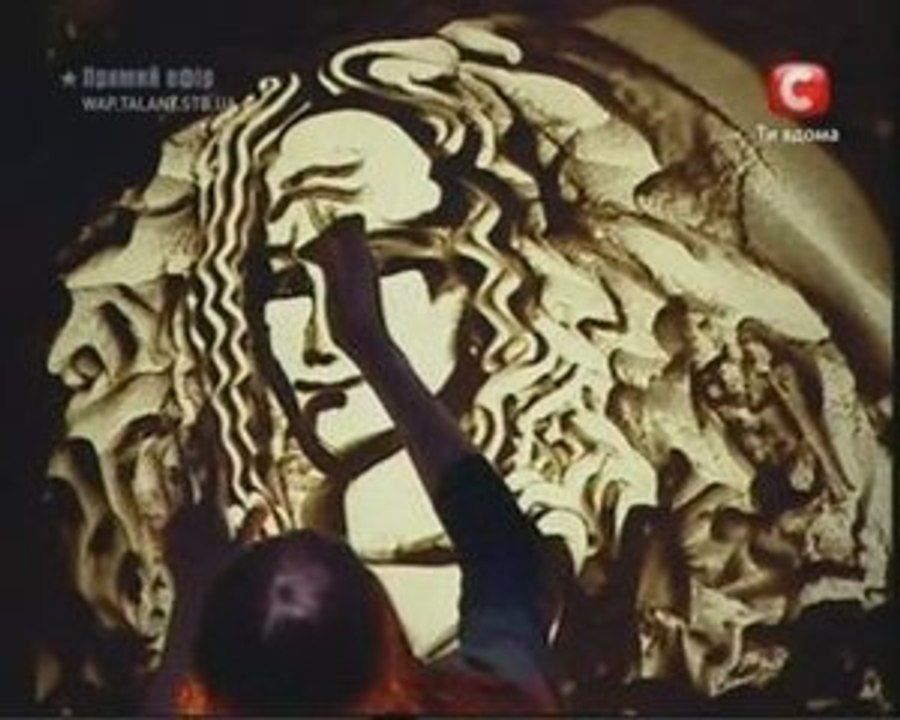 Kseniya Simonova - Sand Animation