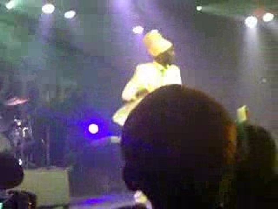 Concert live sizzla elysée montmartre Paris le 25/10/09