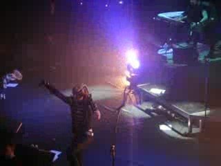 CB - She waits for me Paris